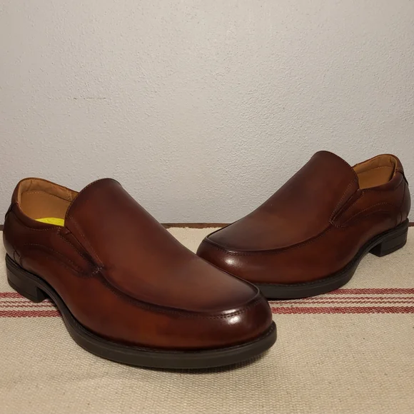 Florsheim 12137-221 Midtown Moc Toe Leather Slip-On Men's 9.5 Cognac NEW